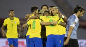 Brasil vence o Uruguai e mantém 100% nas Eliminatórias da Copa