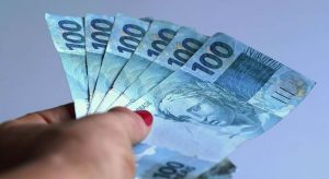 Repasse do Auxílio emergencial ao Ceará supera perda de massa salarial