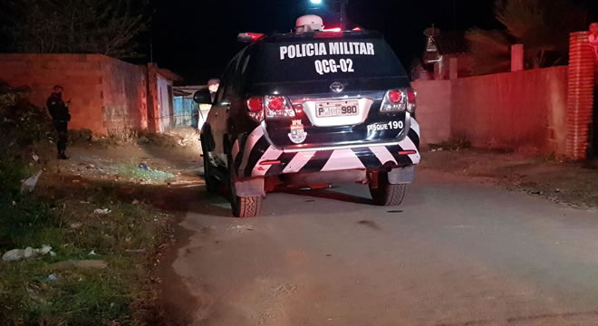 Irmãs são mortas a tiros, e namorada de uma delas é baleada, no Ceará