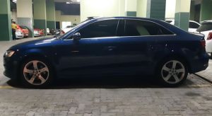 Homem é morto a facadas dentro de restaurante