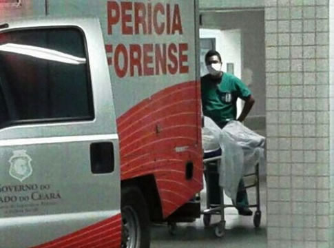 Jovem morre no HRC em Juazeiro após colisão carro/moto em Caririaçu