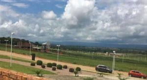 Condomínio de luxo em Barbalha é invadido por quatro assaltantes