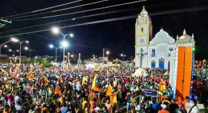 No fim de semana, atos de campanha geraram aglomerações em, pelo menos, 13 municípios cearenses