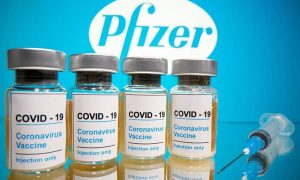 Vacina da Pfizer contra Covid-19 deve ser vendida com preço reduzido ao Brasil