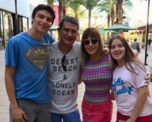 Filha de Tom Veiga completou 15 anos no dia da morte do pai