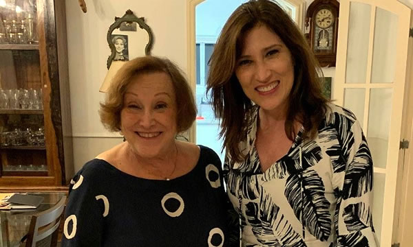 Atriz Nicette Bruno é internada com coronavírus