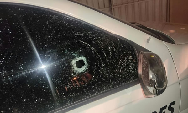 Carro de candidato a vereador é alvejado a bala nesta madrugada em Icó