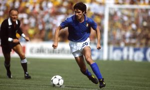 Morre Paolo Rossi, carrasco do Brasil na Copa do Mundo de 1982, aos 64 anos