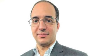 Médico cearense voluntário em teste da vacina CoronaVac relata experiência do processo