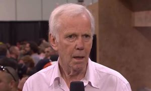 Jeremy Bulloch, ator que interpretou Boba Fett em 'Star Wars', morre aos 75 anos