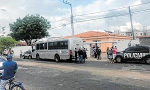 Polícia Civil prende 40 pessoas em operação no Sertão Central