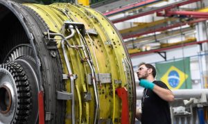 Produção industrial sobe 1,1% em outubro ante setembro, revela IBGE