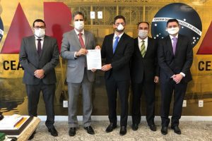 OAB-CE firma parceria com Unifametro para realização cursos de pós-graduação