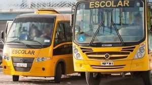 Governador autoriza isenção do IPVA 2021 para transportes escolares no Ceará