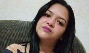 Mulher morta a facadas pelo marido em São Paulo é sepultada