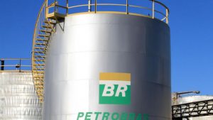 Petrobras recebe proposta de compra para refinaria Lubnor no Ceará