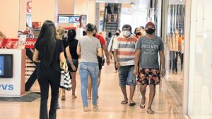 Varejo amarga pior Natal no País desde 2016, apontam associações