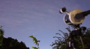 Chuva de meteoros das Geminídeas, última de maior relevância no ano, poderá ser observada do Ceará