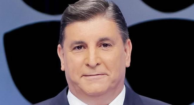 Carlos Nascimento deixa o jornalismo do SBT em 'comum acordo'