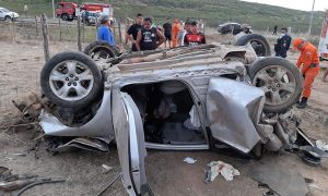 Motorista perde controle da direção e carro capota na zona rural de Icó