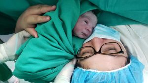 Primeiro bebê cearense de 2021 nasce em Fortaleza e recebe nome de Isaac