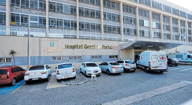 Governo do Ceará prevê concurso para 33 mil profissionais na saúde