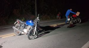 Acidente deixa mulher morta e dois homens feridos na BR-222