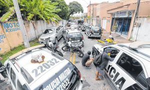 Quase um ano após motim, 36 policiais são denunciados pelo MPCE