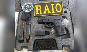 Vendedor com deficiência física é agredido ao cobrar dívida de lutador, em Russas