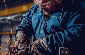 Atividade industrial cearense segue em crescimento, diz estudo da FIEC