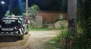 Adolescente é assassinado a tiros próximo a um mangue em Caucaia