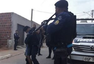 Seis veículos levados de seus donos em Juazeiro recuperados pela PM