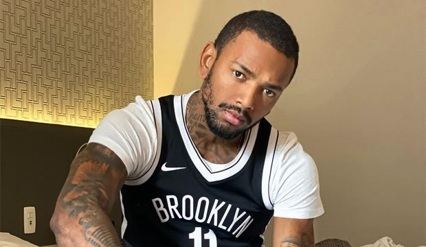 Nego do Borel é alvo de operação policial e tem passaporte apreendido