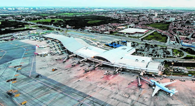 Com Covid-19 e isolamento social, setor aéreo teve pior ano da história