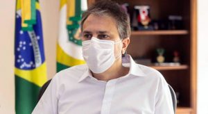 Lote de vacinas para o Ceará será liberado nesta segunda (18), diz Camilo Santana