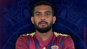 Atacante brasileiro morre após sofrer parada cardiorrespiratória durante jogo em Portugal