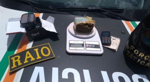 Traficantes tentam fugir da PM em Barbalha, mas foram presos com maconha