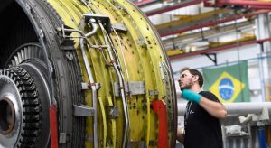 Produção industrial sobe 1,2% em novembro ante outubro, revela IBGE