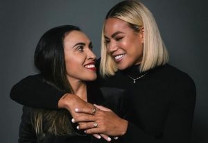 Marta anuncia noivado com Toni Deion, companheira de equipe no Orlando Pride