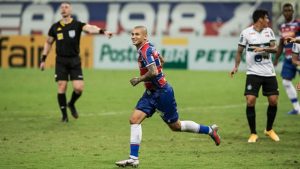 Fortaleza vence Coritiba de virada e deixa a zona de rebaixamento