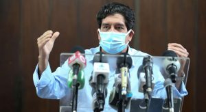 Casos de Covid no Ceará aumentam quase 30% a cada semana, diz secretário da Saúde