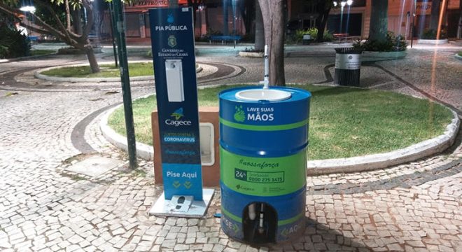 Juazeiro do Norte recebe primeira pia compartilhada da Cagece na Praça da Prefeitura