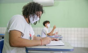 Ceará reinicia aulas com metas de melhorar aprendizado da matemática e evitar desistências