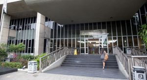 Justiça nega soltar homem acusado de matar vítima enquanto ela jogava sinuca em um bar