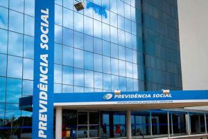 Servidores da Dataprev entram em greve no Ceará; paralisação pode atrasar o auxílio emergencial