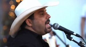 Edson, da dupla com Hudson, é internado por complicações da Covid-19