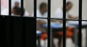 Nenhum preso provisório votou nas eleições de 2020 no Ceará; quase 12 mil estão nesta condição