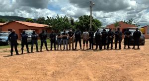 Policiais Militares e Civis capturam homem que incitava o crime nas redes sociais no Icó