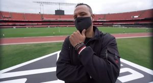 Luis Fabiano testa positivo para Covid-19 e é internado em hospital de São Paulo