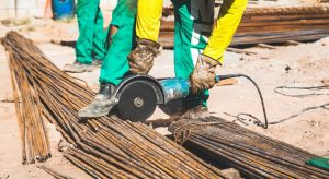 Por alta de preços, construção civil no Ceará já considera importar aço para reduzir custos